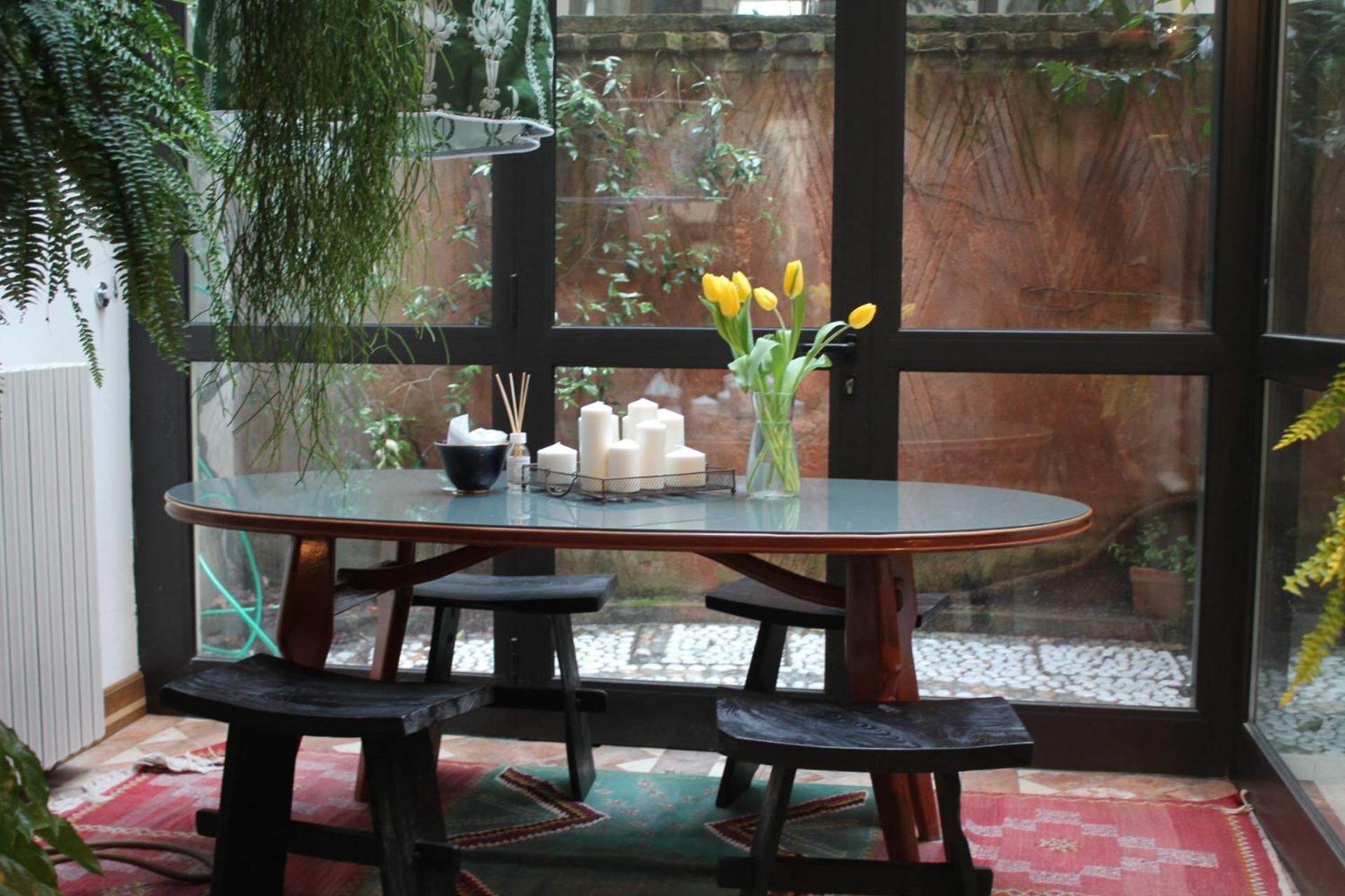 Little Garden Hotel เตรวิโซ ภายนอก รูปภาพ